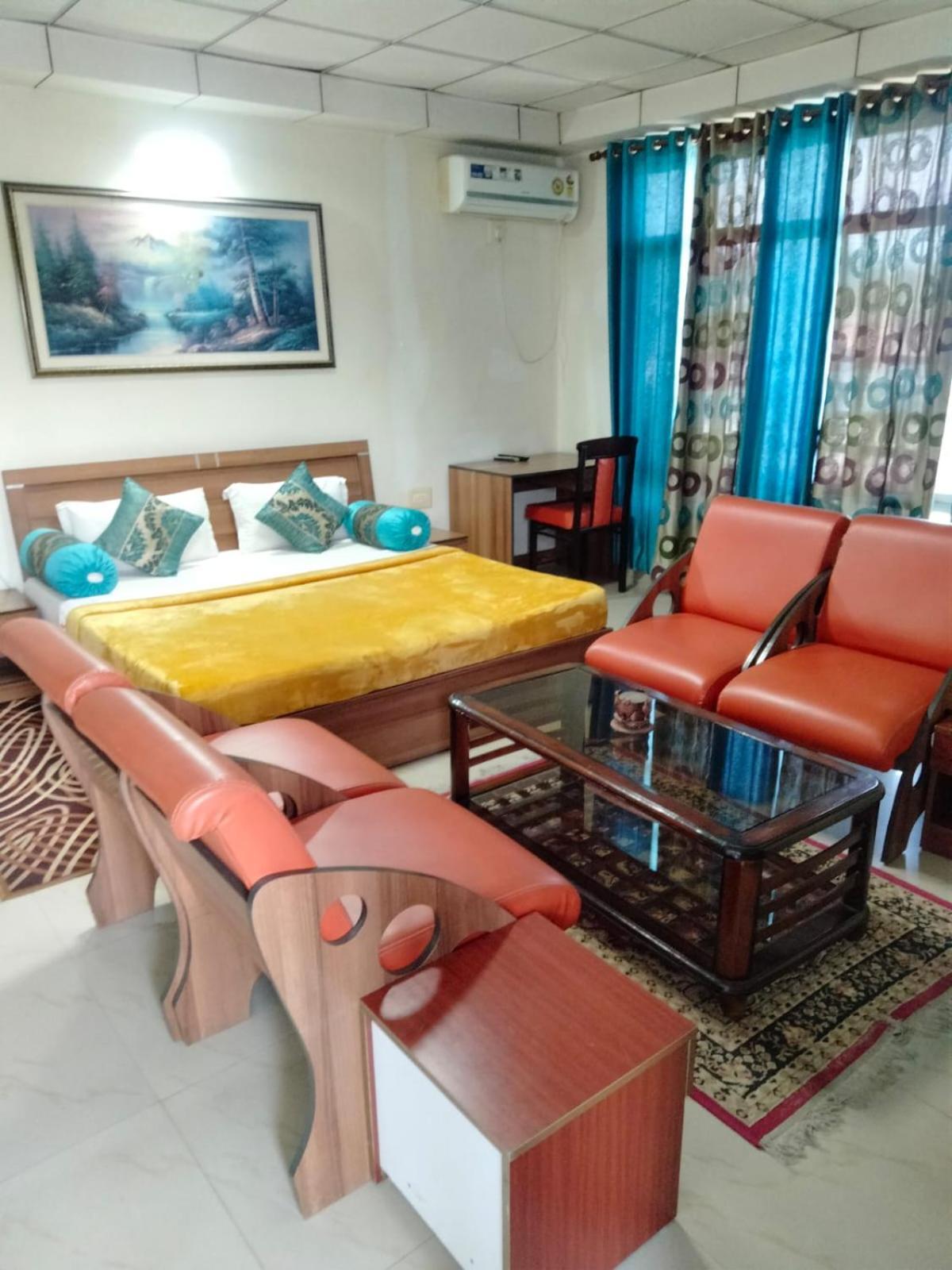 Hotel Mid Town Residency Sundarnagar Esterno foto